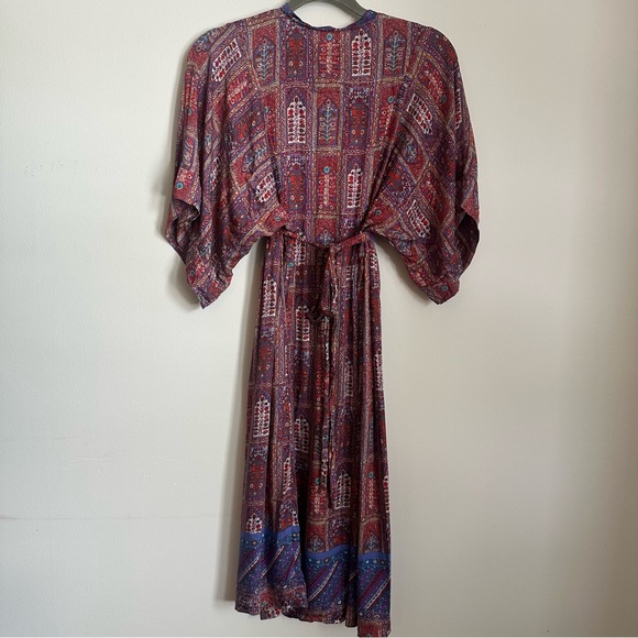 Anthropologie Omina Kimono Midi Dress Red Pattern - Picture 4 of 10